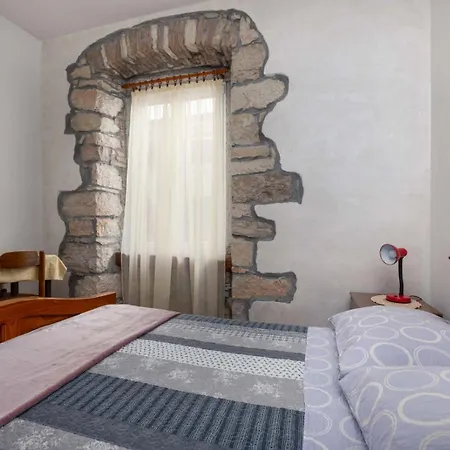 Bruna Apartment
