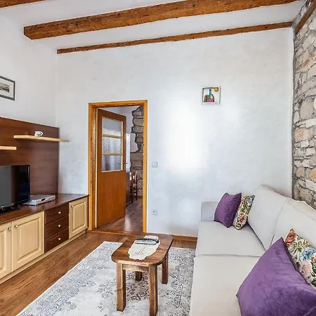 Bruna Apartman